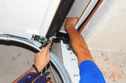 Metro Garage Door Service Schiller Park, IL 847-462-7118 - repair-side